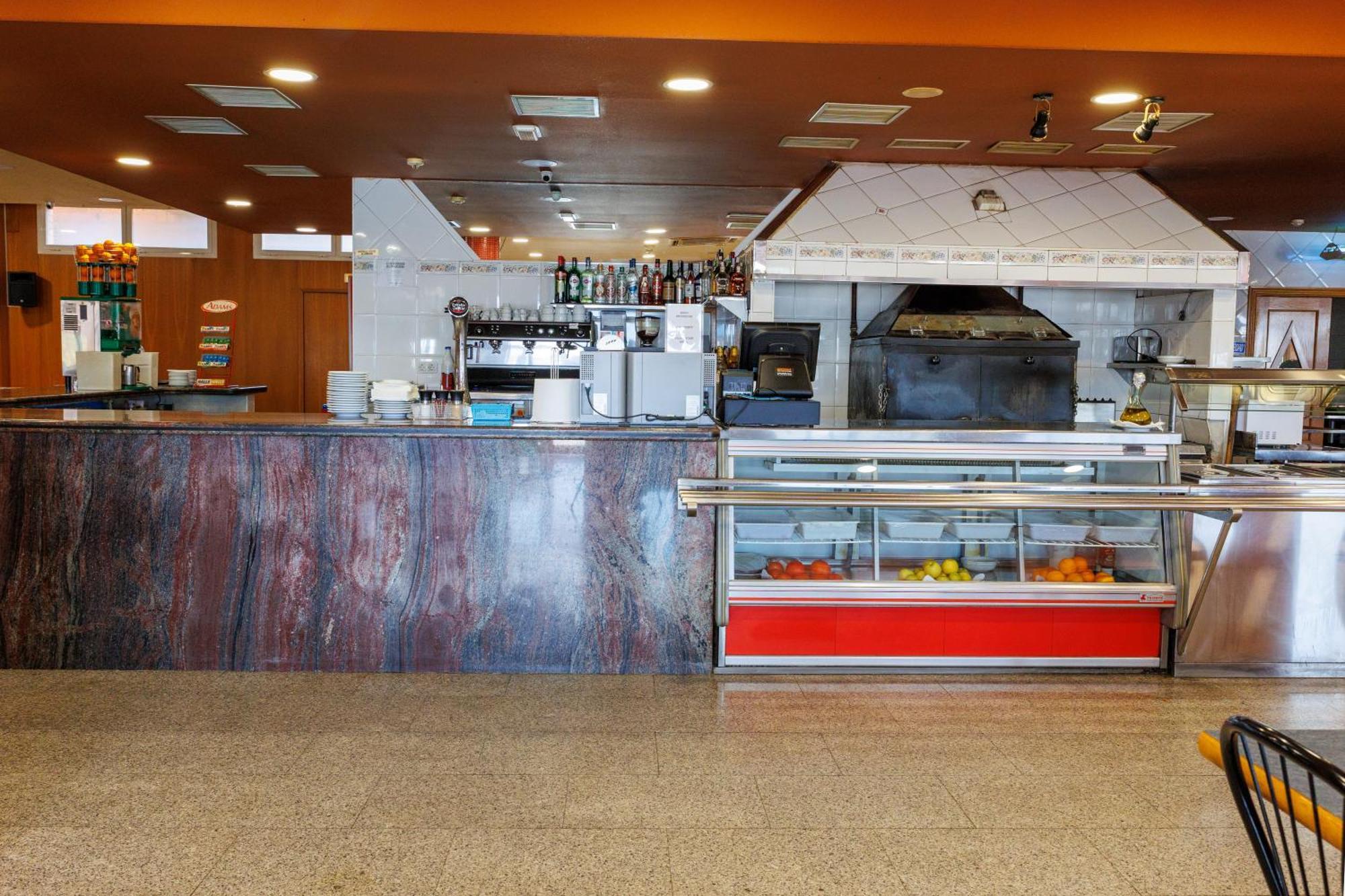 Hotel Restaurant Casa Miquel Alcarraz Exterior photo